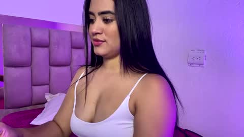 Snapshot of samyrosss6 chatting on 10-10-25, 11:59 Samy online show from 10-10-25, 11:59