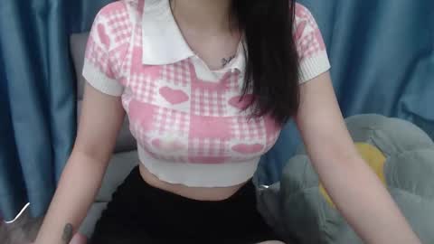 Snapshot of sanatokii chatting on 09-09-25, 02:22 Sana online show from 09-09-25, 02:22