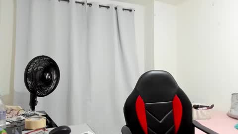 Sanddi  online show from 01-17-25, 10:34