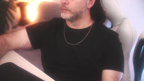 Sanders online show from 03-03-25, 05:07