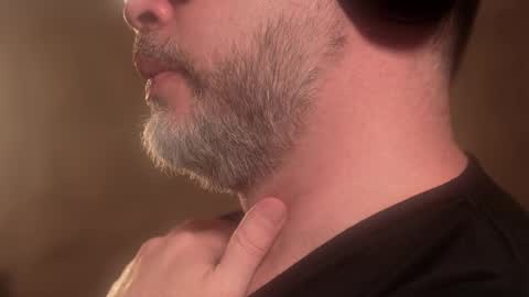 Sanders online show from 10-28-25, 07:38