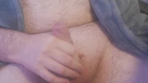 Snapshot of sanders_white chatting on 04-05-26, 11:24 Sanders online show from 04-05-26, 11:24