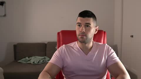 Sandow online show from 04-26-26, 03:21