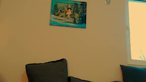 Sandra online show from 02-10-26, 03:27