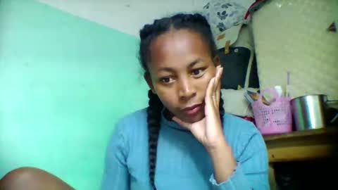 Snapshot of sandra1253099 chatting on 10-25-25, 06:13 sandra1253099 online show from 10-25-25, 06:13