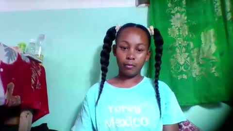 Snapshot of sandra1253099 chatting on 11-04-25, 05:34 sandra1253099 online show from 11-04-25, 05:34