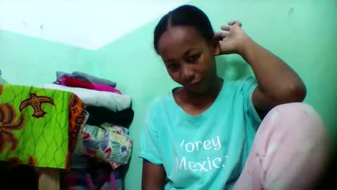 Snapshot of sandra1253099 chatting on 11-07-25, 07:52 sandra1253099 online show from 11-07-25, 07:52