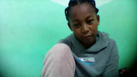 Snapshot of sandra1253099 chatting on 11-08-25, 07:23 sandra1253099 online show from 11-08-25, 07:23