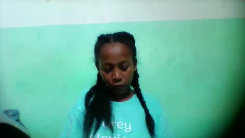 Snapshot of sandra1253099 chatting on 11-30-25, 06:28 sandra1253099 online show from 11-30-25, 06:28