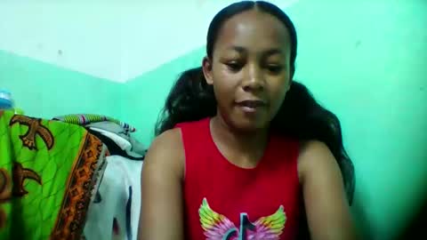 Snapshot of sandra1253099 chatting on 12-14-25, 05:13 sandra1253099 online show from 12-14-25, 05:13