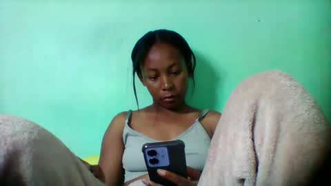 sandra1253099 online show from 01-12-26, 07:46