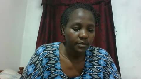 Snapshot of sandra_milly chatting on 11-30-25, 08:02 sandra online show from 11-30-25, 08:02