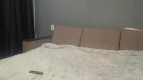 sandra_smith3007 online show from 06-04-26, 07:53