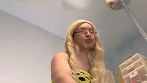 Sandra online show from 02-19-26, 09:05