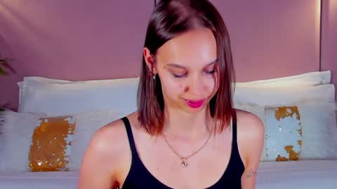 Snapshot of sandrazoe chatting on 05-16-26, 10:36 San online show from 05-16-26, 10:36