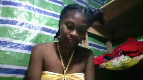 sandricaaa online show from 04-26-26, 01:25