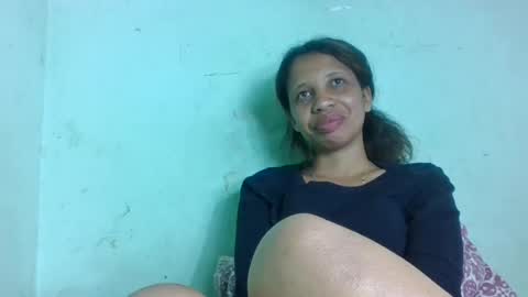 sandrinah788632 online show from 07-02-26, 07:09
