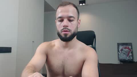 DeAlex online show from 11-28-25, 09:45