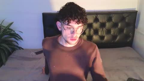 sandro_vitali online show from 10-16-25, 05:41