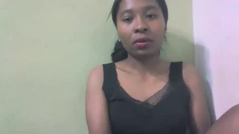 sandy735579 online show from 10-28-25, 03:32