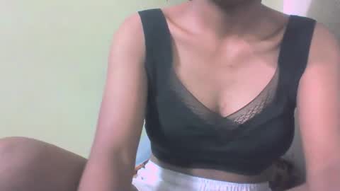 sandy735579 online show from 02-12-26, 06:14