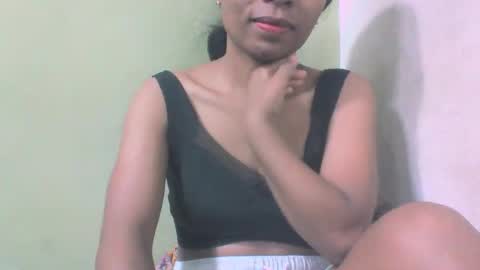 sandy735579 online show from 03-08-26, 06:23