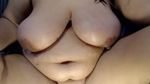Snapshot of sandy_louisexxx chatting on 09-24-25, 07:28 sandy louisexxx online show from 09-24-25, 07:28