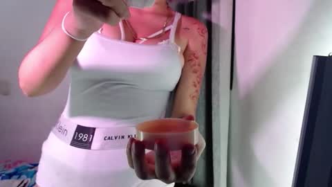 sandy_straw online show from 11-16-25, 12:05