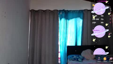 sandy_straw online show from 12-21-25, 05:20