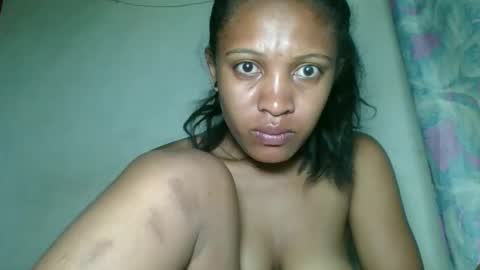 Snapshot of sanelie09 chatting on 01-09-26, 12:35 sanelie09 online show from 01-09-26, 12:35