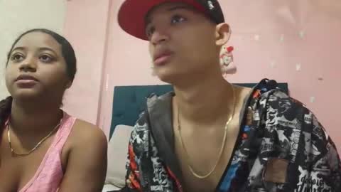 Snapshot of saniasex2025 chatting on 11-27-25, 01:35 saniasex2025 online show from 11-27-25, 01:35