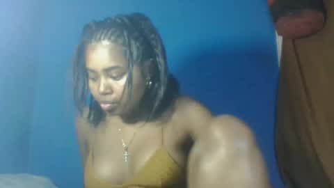 saniazzhh online show from 03-11-26, 02:56