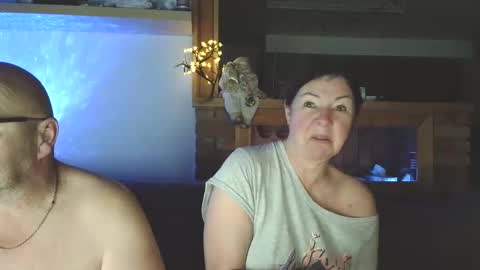 sanroom online show from 11-19-25, 02:50