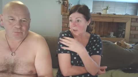 Snapshot of sanroom chatting on 03-04-26, 03:40 sanroom online show from 03-04-26, 03:40