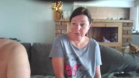 Snapshot of sanroom chatting on 03-22-26, 02:53 sanroom online show from 03-22-26, 02:53