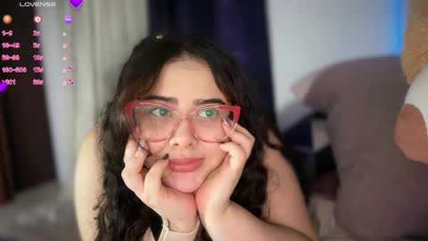 Snapshot of sansaleya69 chatting on 05-28-26, 03:04 sansaleya online show from 05-28-26, 03:04