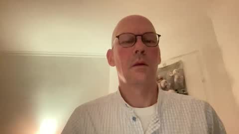 santaclausonice online show from 11-18-25, 10:14