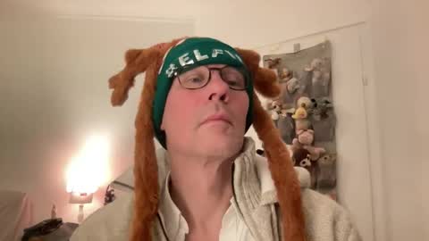 santaclausonice online show from 11-26-25, 10:44