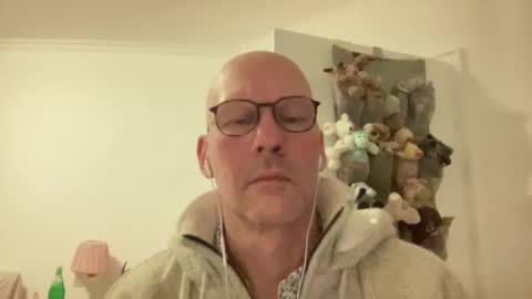 santaclausonice online show from 11-27-25, 10:34