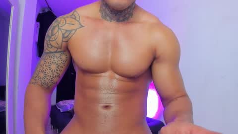 Snapshot of santi__ferrer chatting on 12-02-25, 12:49 Santi Ferrer online show from 12-02-25, 12:49