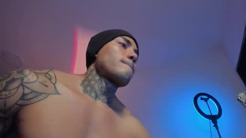 Snapshot of santi__ferrer chatting on 12-14-25, 01:33 Santi Ferrer online show from 12-14-25, 01:33