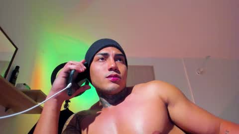 Snapshot of santi__ferrer chatting on 02-07-26, 12:47 Santi Ferrer online show from 02-07-26, 12:47