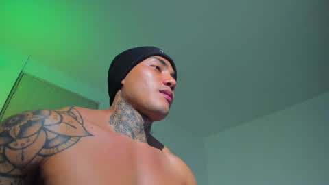 Snapshot of santi__ferrer chatting on 02-28-26, 05:41 Santi Ferrer online show from 02-28-26, 05:41