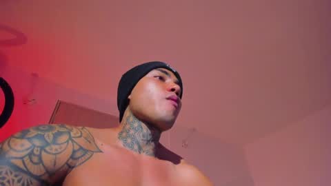 Snapshot of santi__ferrer chatting on 03-11-26, 06:30 Santi Ferrer online show from 03-11-26, 06:30