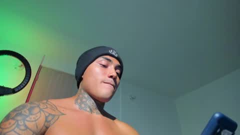 Santi Ferrer online show from 04-30-26, 02:51