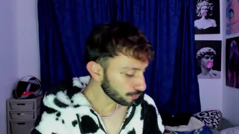 Santi online show from 03-29-26, 04:01