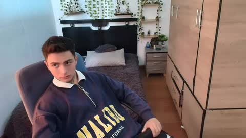 santi_ss online show from 05-10-26, 02:11