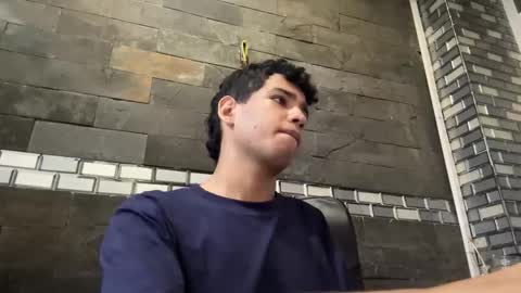 Snapshot of santiago_foxx chatting on 10-26-25, 06:14 santi online show from 10-26-25, 06:14