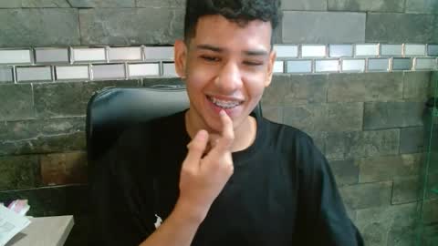 santi online show from 11-01-25, 10:23