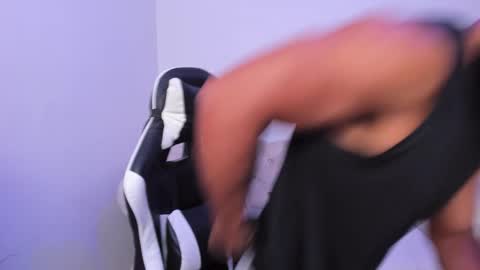 santiago_huntt online show from 02-13-26, 08:38